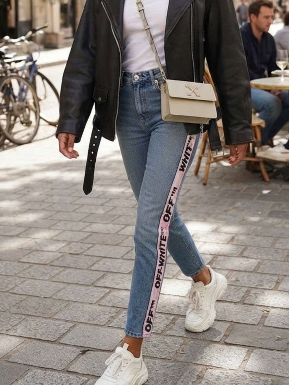 Off-White Cropped Jeans with Pink Side Stripes